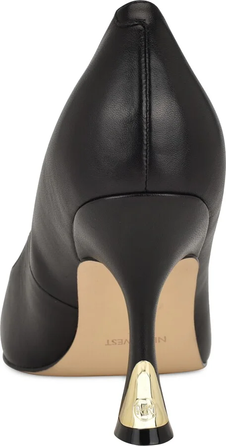 Vylot Pointed Toe Pump - Image 5