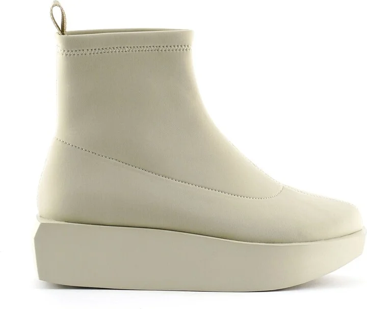 Wa Bootie Lo