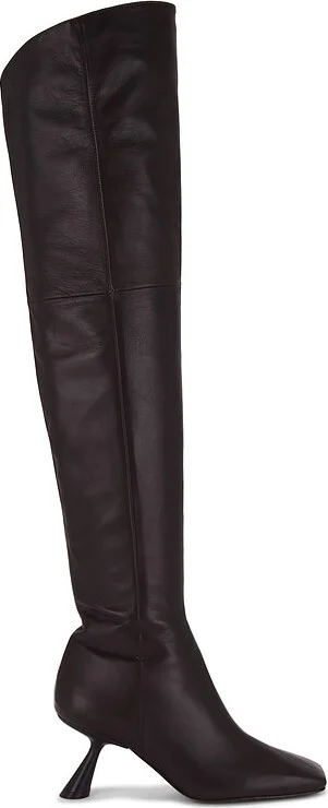 Wade Boot