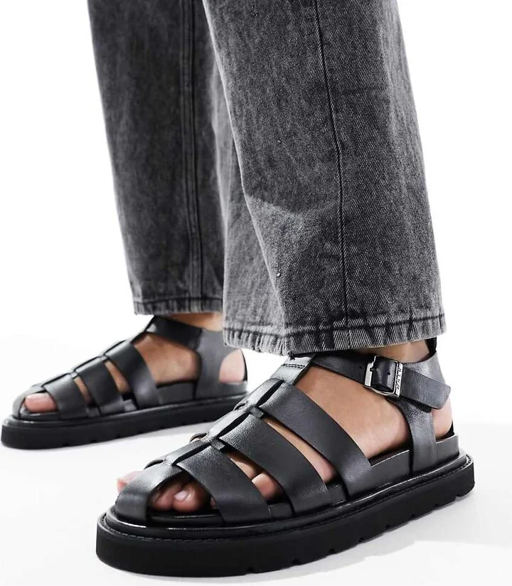 Walk London Budapest Fisherman Sandal in black - Image 2