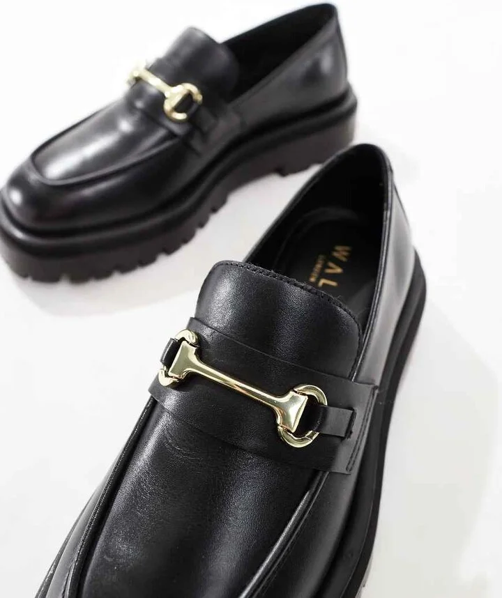 Walk London Dana trim loafer in black leather - Image 4