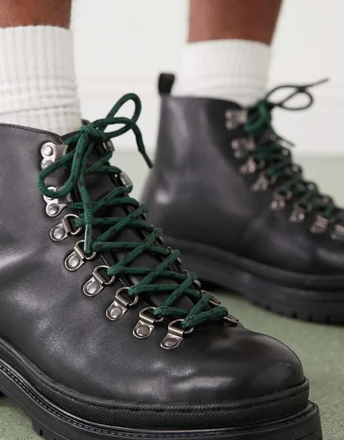 Walk London eagle hiker boots in black - Image 4