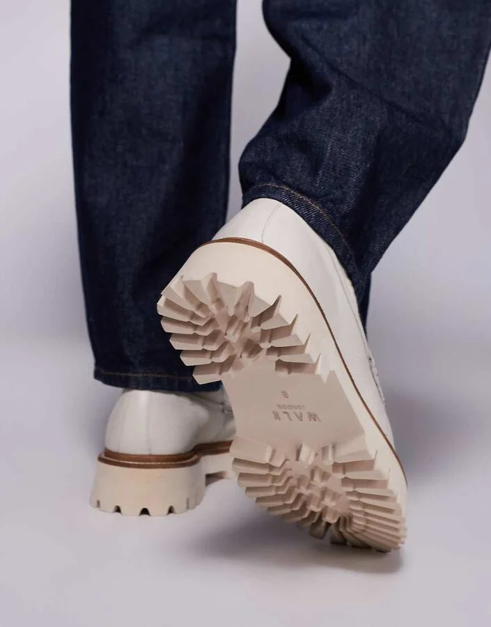 Walk London Hopper saddle loafers in off white grain leather - Image 3