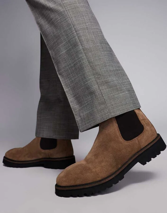 Walk London Mayfair chelsea boot in tan suede - Image 3
