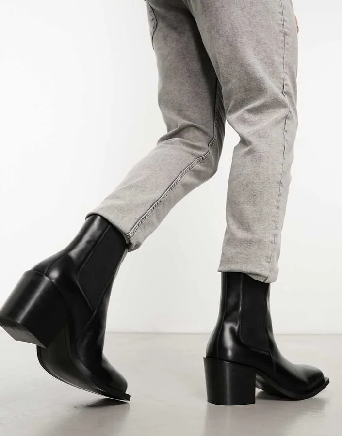 Walk London Nola cuban heeled boots in black leather - Image 2