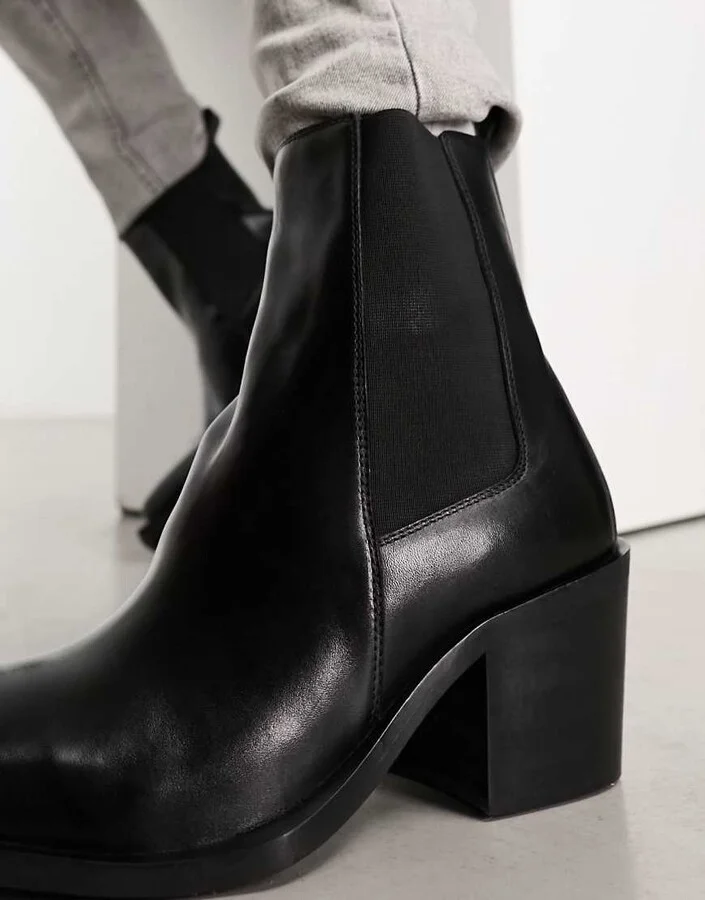 Walk London Nola cuban heeled boots in black leather - Image 3