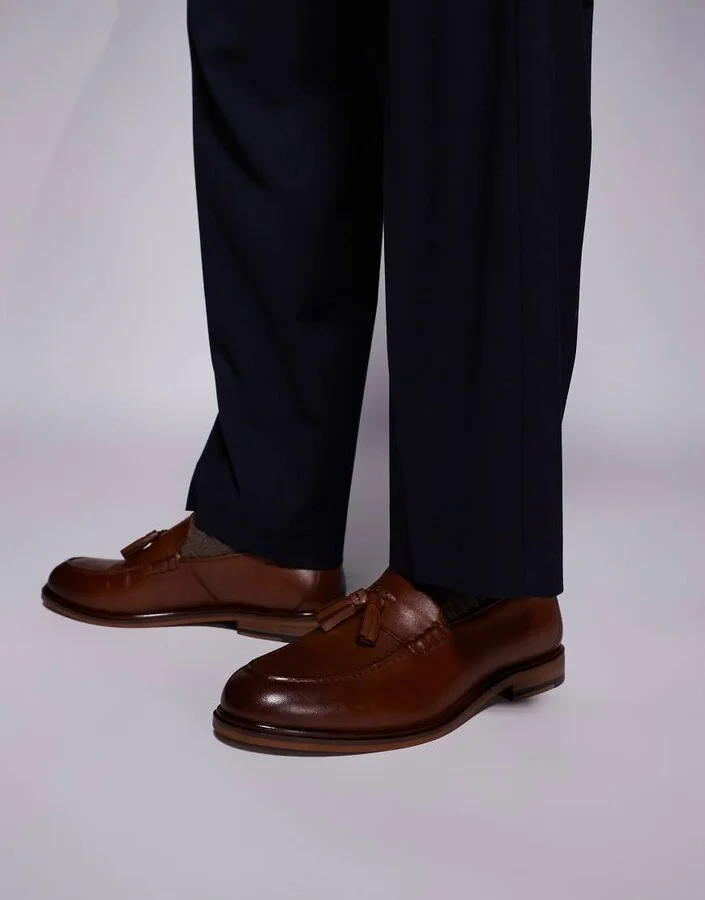 Walk London Putney tassel loafers in tan leather