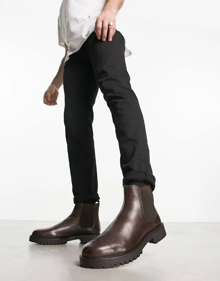 Walk London sean chunky chelsea boots in brown leather - Image 4