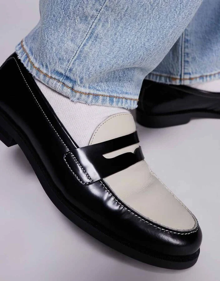Walk London Torbole saddle loafers in black/off white leather - Image 2
