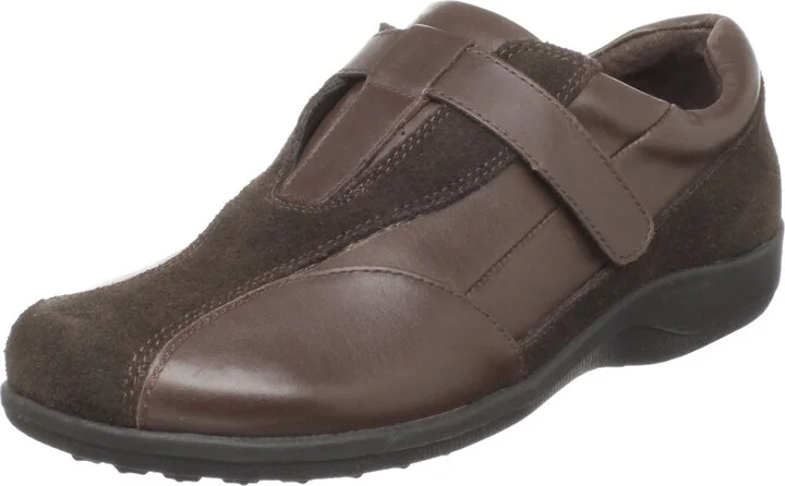 Walking Cradles Women's Connie Sneaker