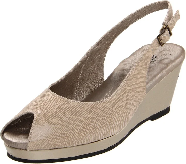 Walking Cradles Women's Natasha