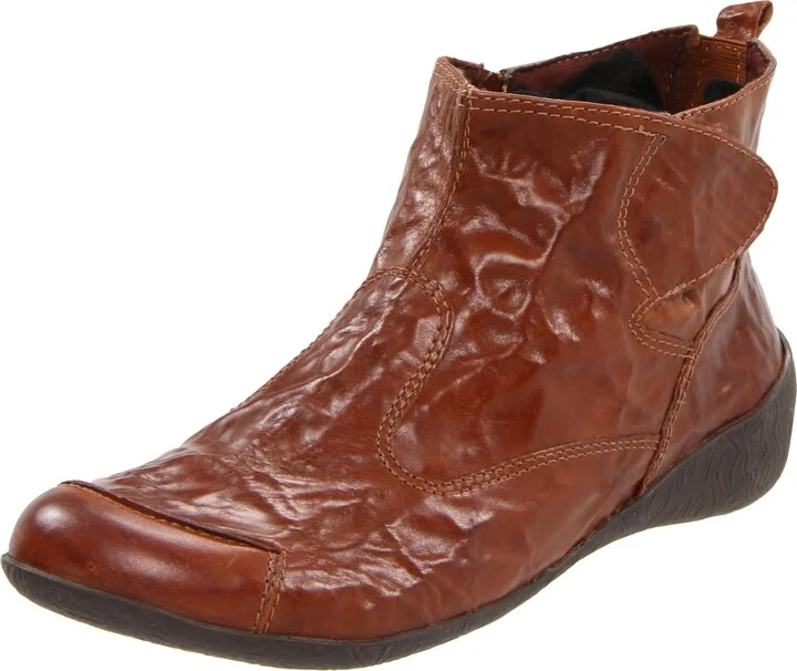 Walking Cradles Women's Reba