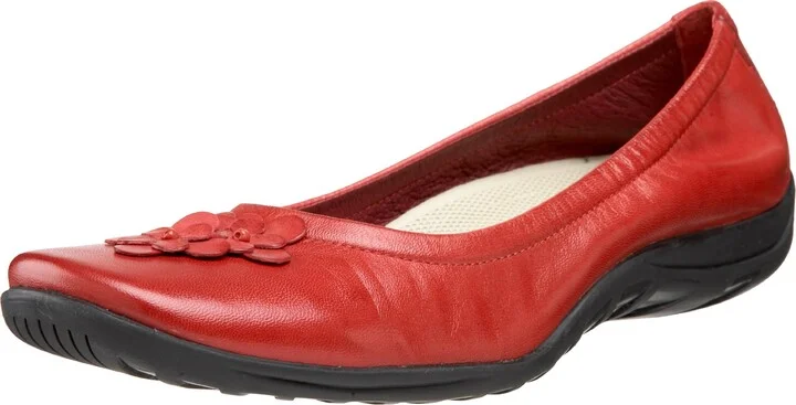Walking Cradles Women's Tasha Flat