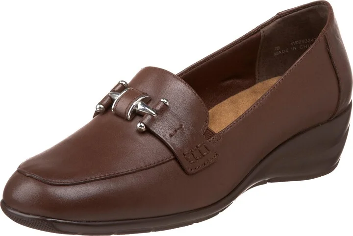 Walking Cradles Women's Tops Slip-On Loafer