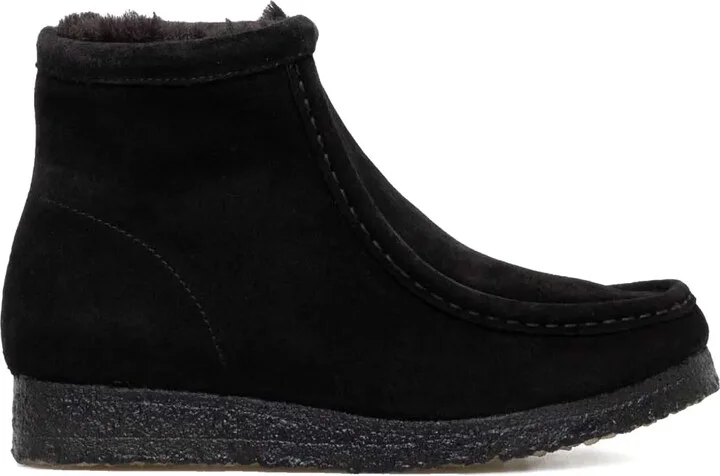Wallabee Hi Suede boots