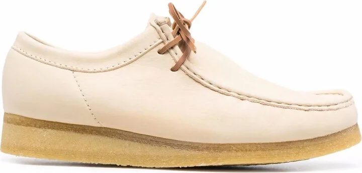 Wallabee lace-up leather boots