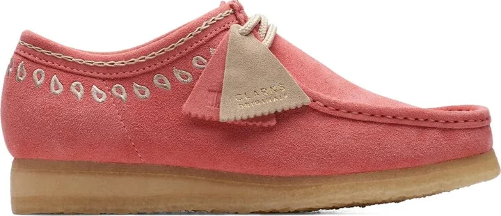 Wallabee "Pink Embroidery" boots