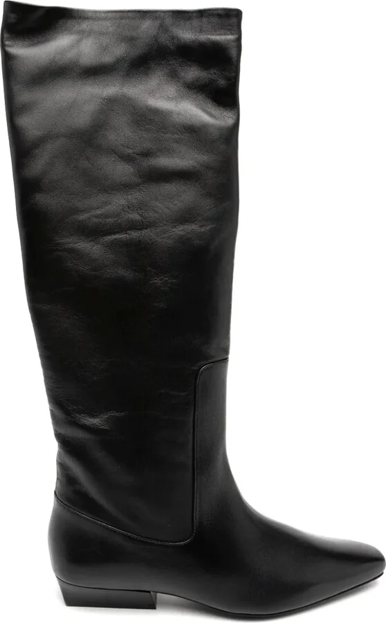 Wally boots