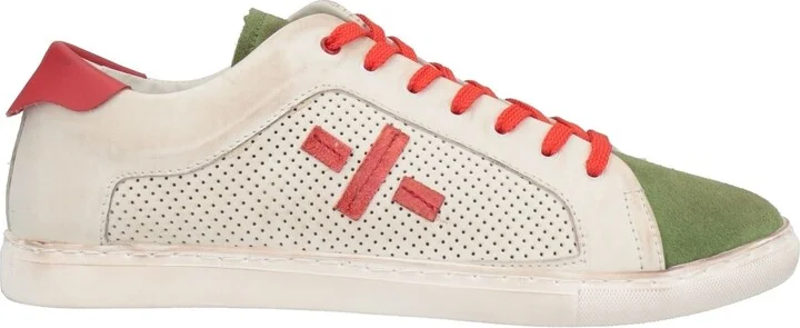 Wally Walker Man Sneakers - Image 3