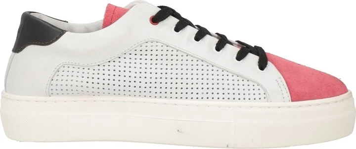 Wally Walker Woman Sneakers - Image 3
