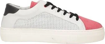 Wally Walker Woman Sneakers