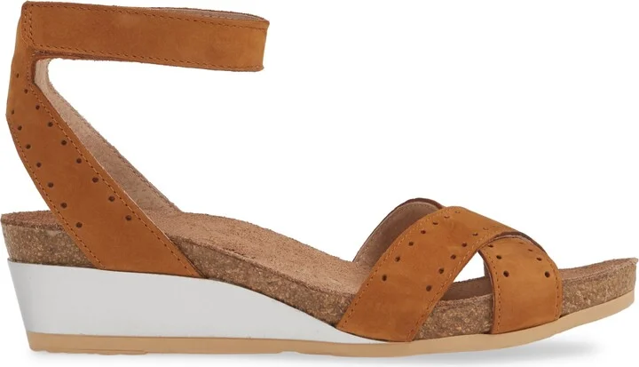 Wand Wedge Sandal - Image 3