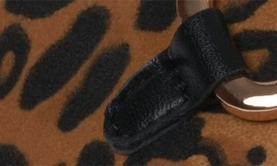 Wanda Block Heel Sandal - Image 6