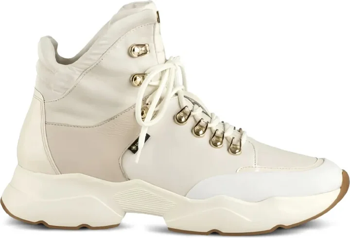 Wanda lace-up boots