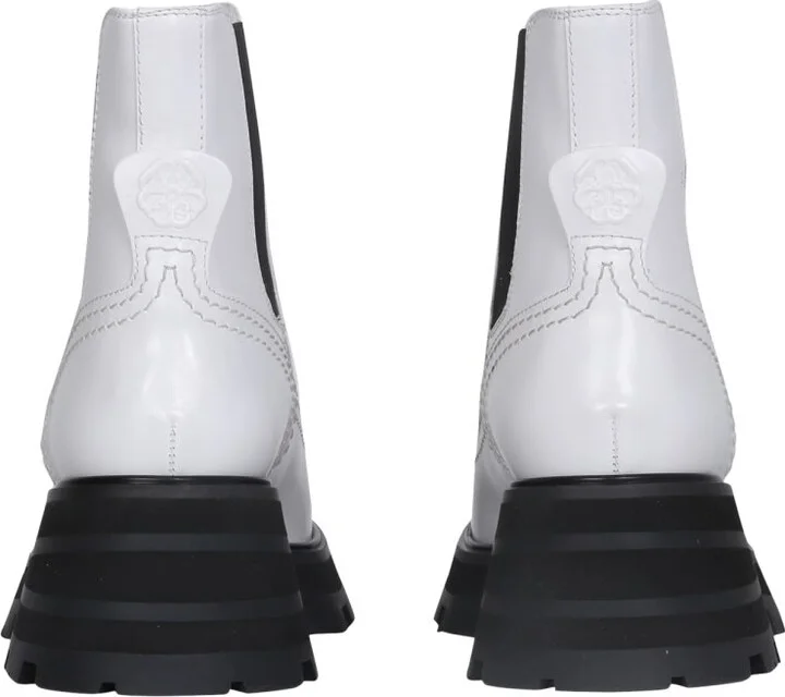 Wander Chelsea Boots - Image 3
