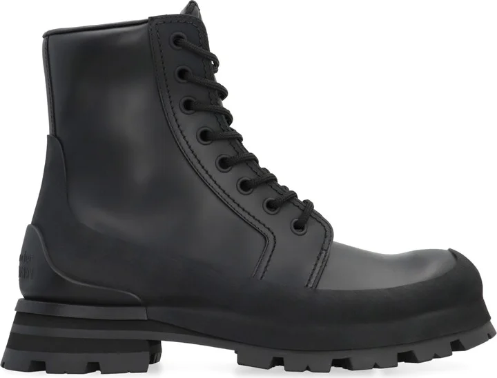 Wander Leather Lace-up Boots