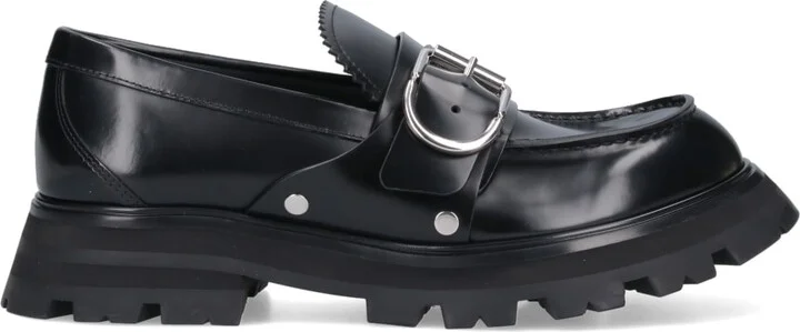 'wander' Loafers