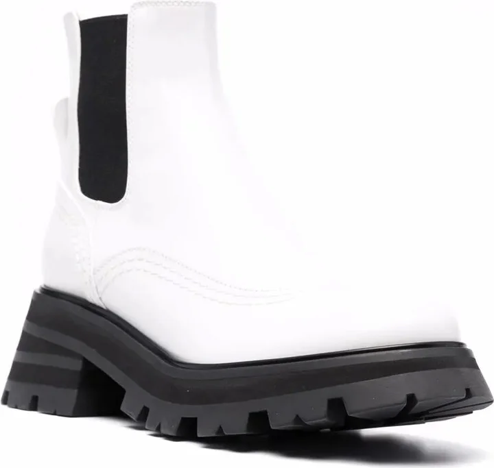 Wander ridged-sole leather boots - Image 2