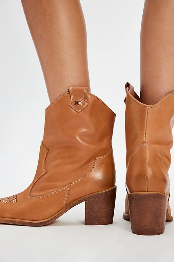 Wandering Western Boots - Image 3