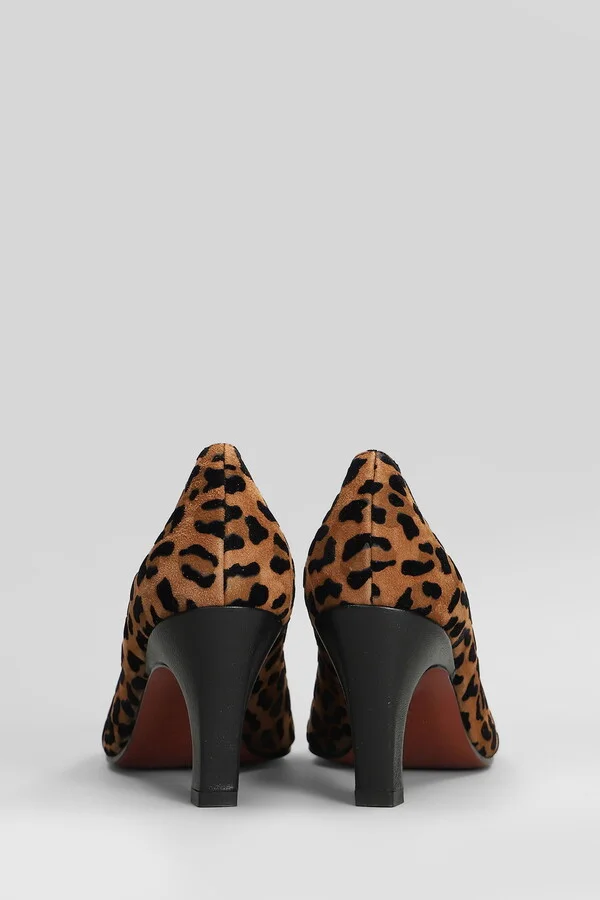 Wara Pumps In Animalier Suede - Image 4