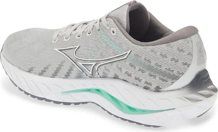 Wave Inspire 19 Sneaker - Image 2