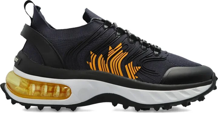 Wave-Patterned Lace-Up Low-Top Sneakers