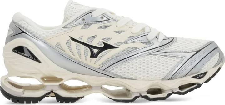 Wave Prophecy trainers
