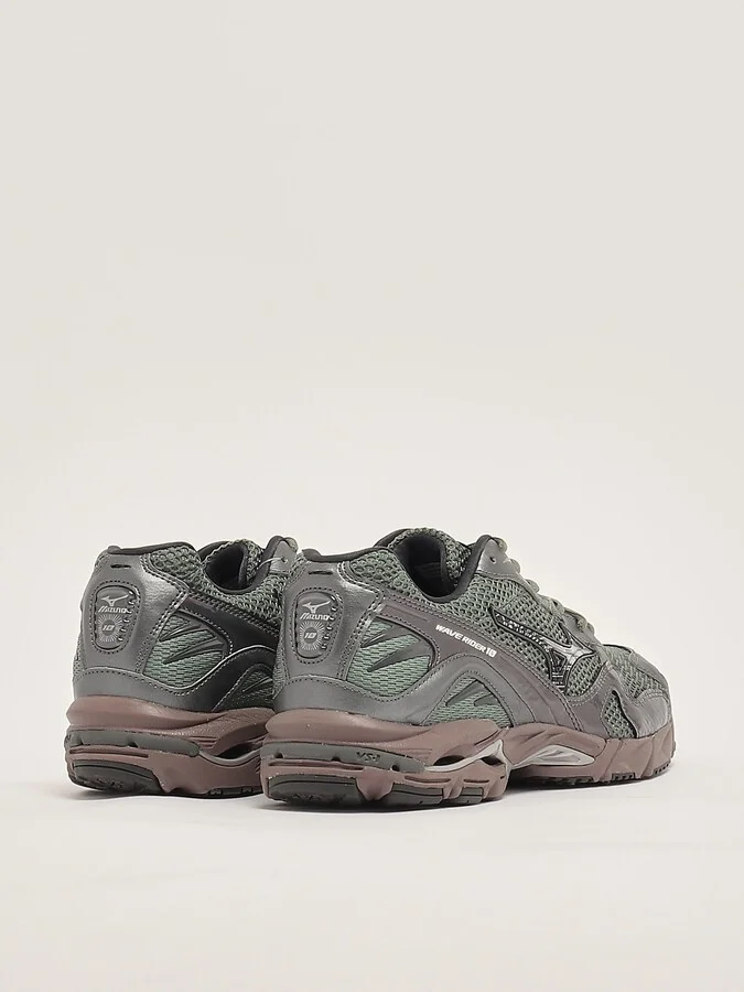Wave Rider 10 S Sneaker - Image 3