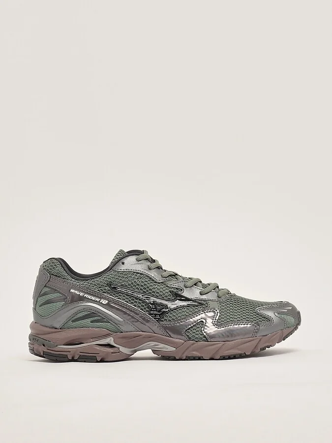 Wave Rider 10 S Sneaker