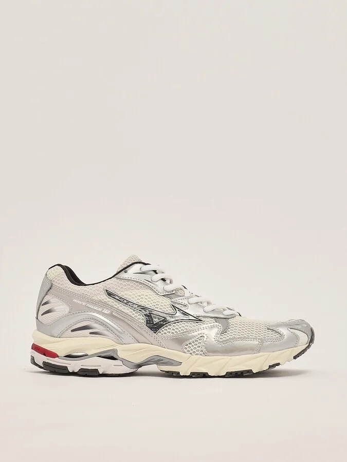 Wave Rider 10 S Sneaker