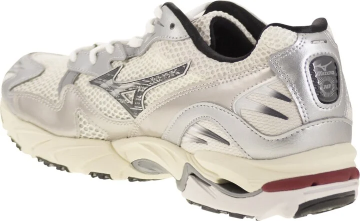 Wave Rider 10 - Sneakers - Image 3