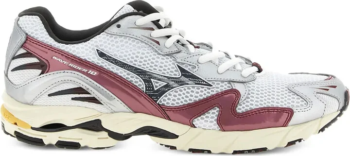 Wave Rider 10 sneakers