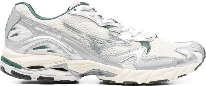 Wave Rider sneakers
