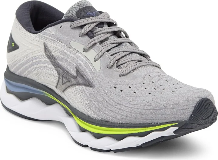 Wave Sky 6 Running Sneaker