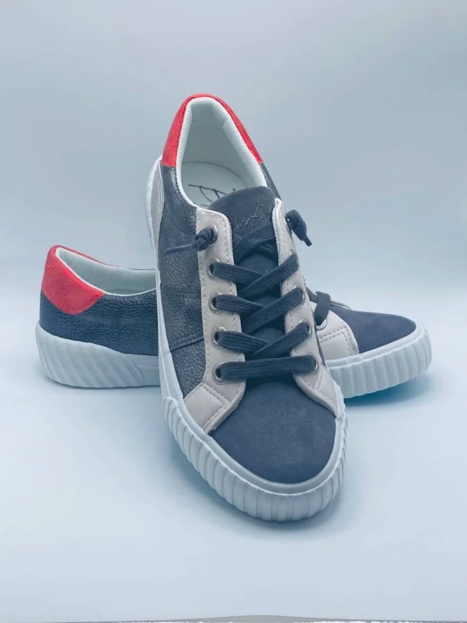 Wave Sneakers In Grey Grey