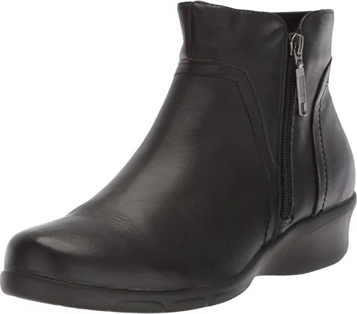Waverly Ankle Boot - Extra Extra Wide In Black