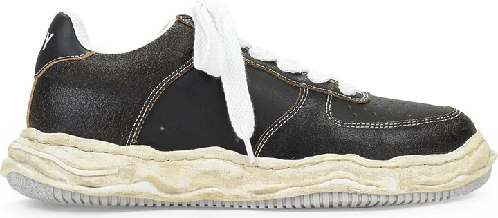 Wayne Low Cracking Black Low-Top Sneaker