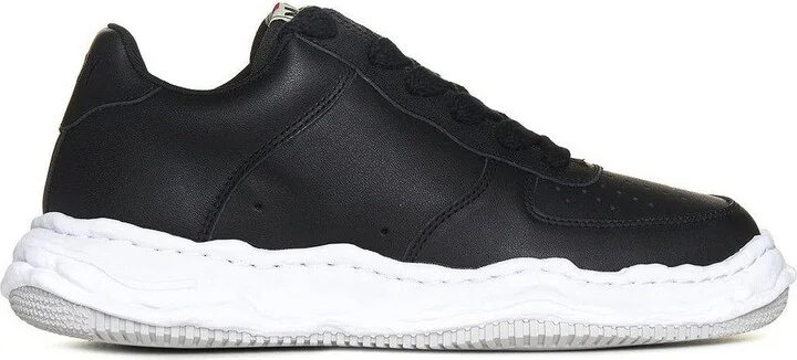 Wayne Original Lace-up Sneakers