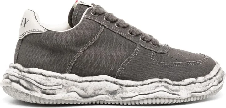 Wayne Sneakers