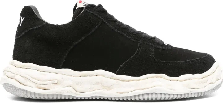 Wayne sneakers